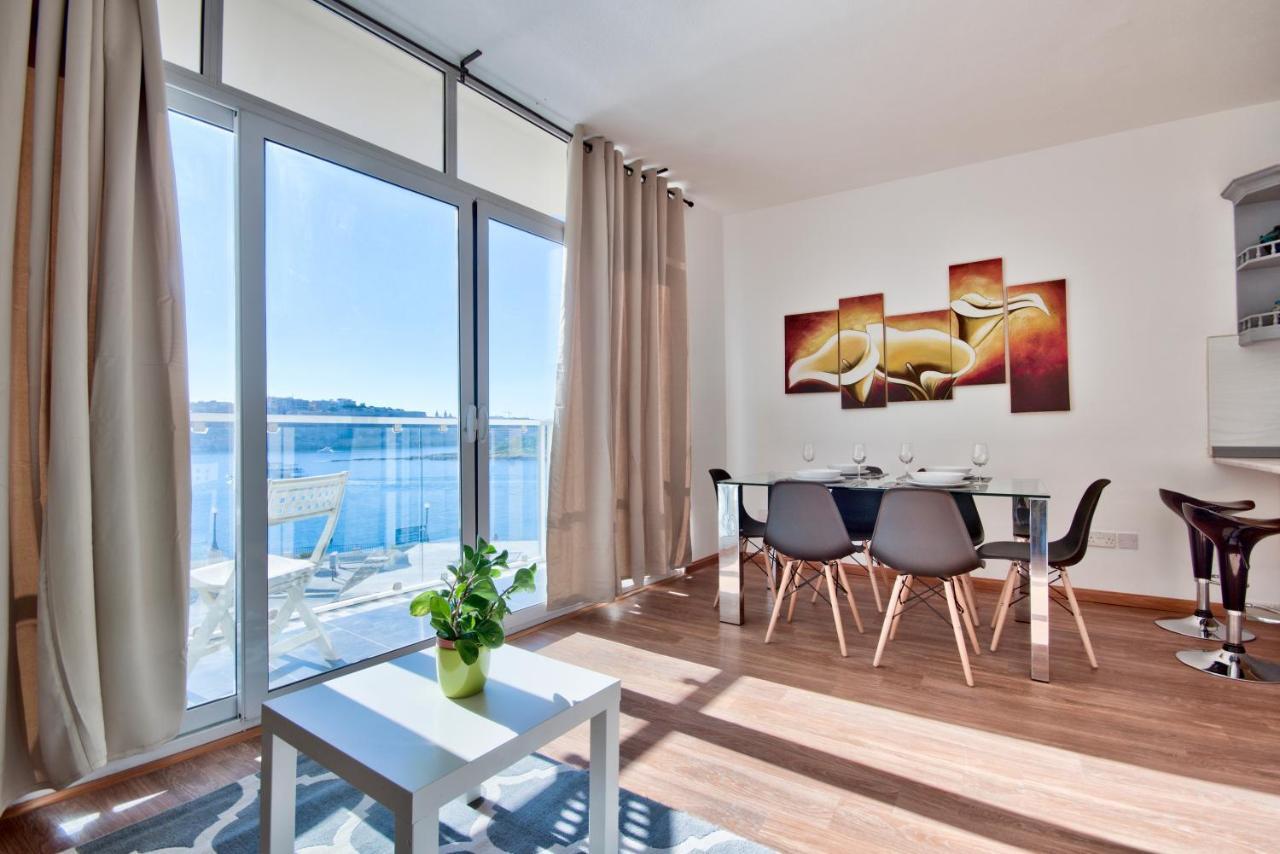 Bastions Seaview Apartments And Duplex Penthouse In Sliema By Shortletsmalta Extérieur photo