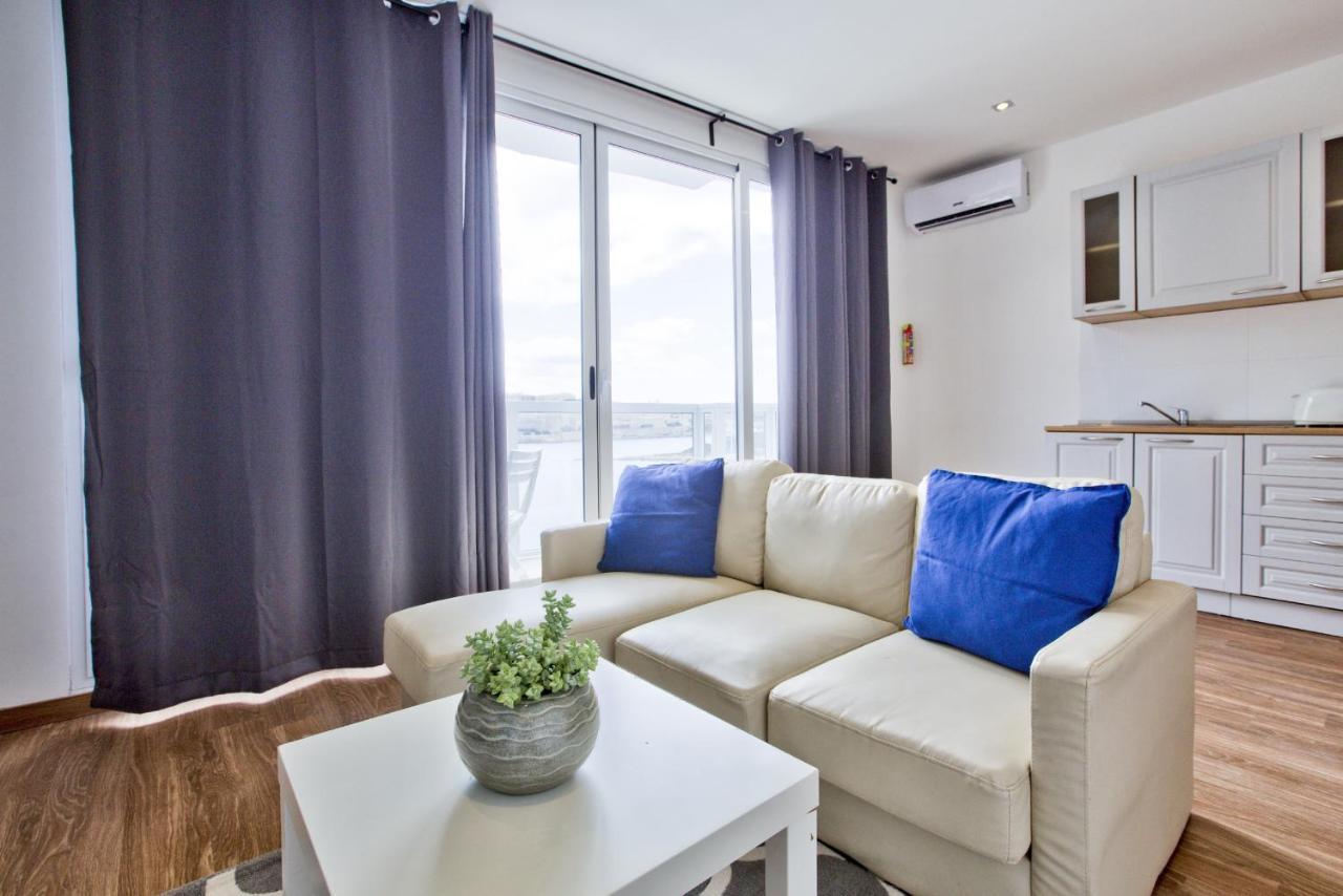 Bastions Seaview Apartments And Duplex Penthouse In Sliema By Shortletsmalta Extérieur photo