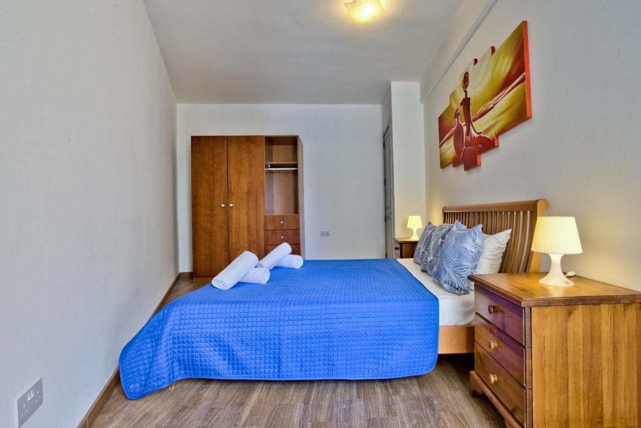 Bastions Seaview Apartments And Duplex Penthouse In Sliema By Shortletsmalta Extérieur photo