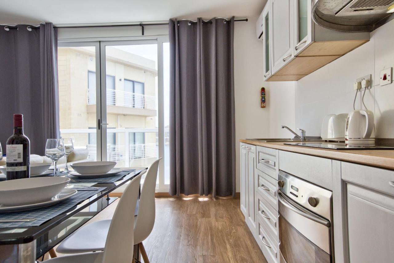 Bastions Seaview Apartments And Duplex Penthouse In Sliema By Shortletsmalta Extérieur photo