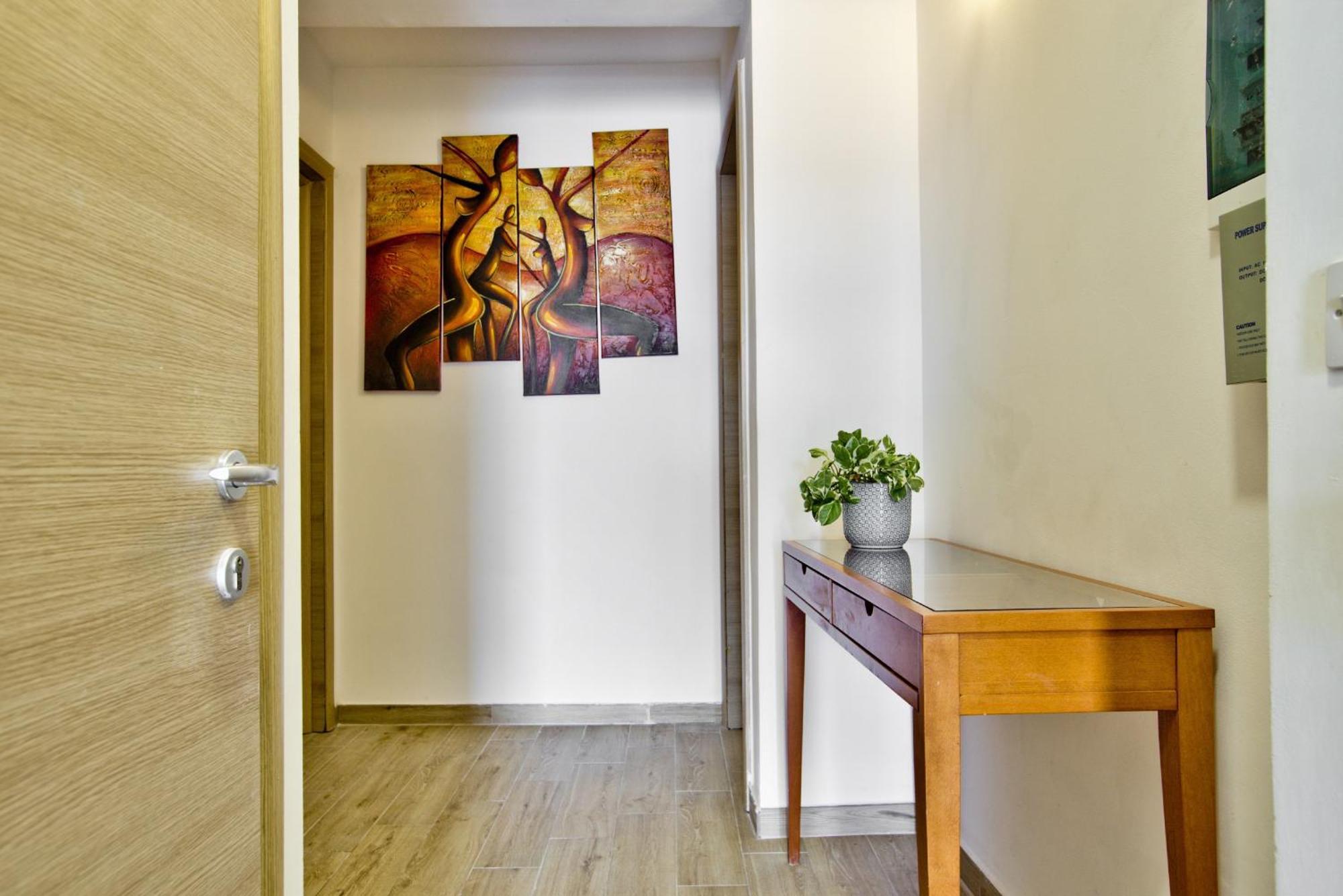 Bastions Seaview Apartments And Duplex Penthouse In Sliema By Shortletsmalta Extérieur photo